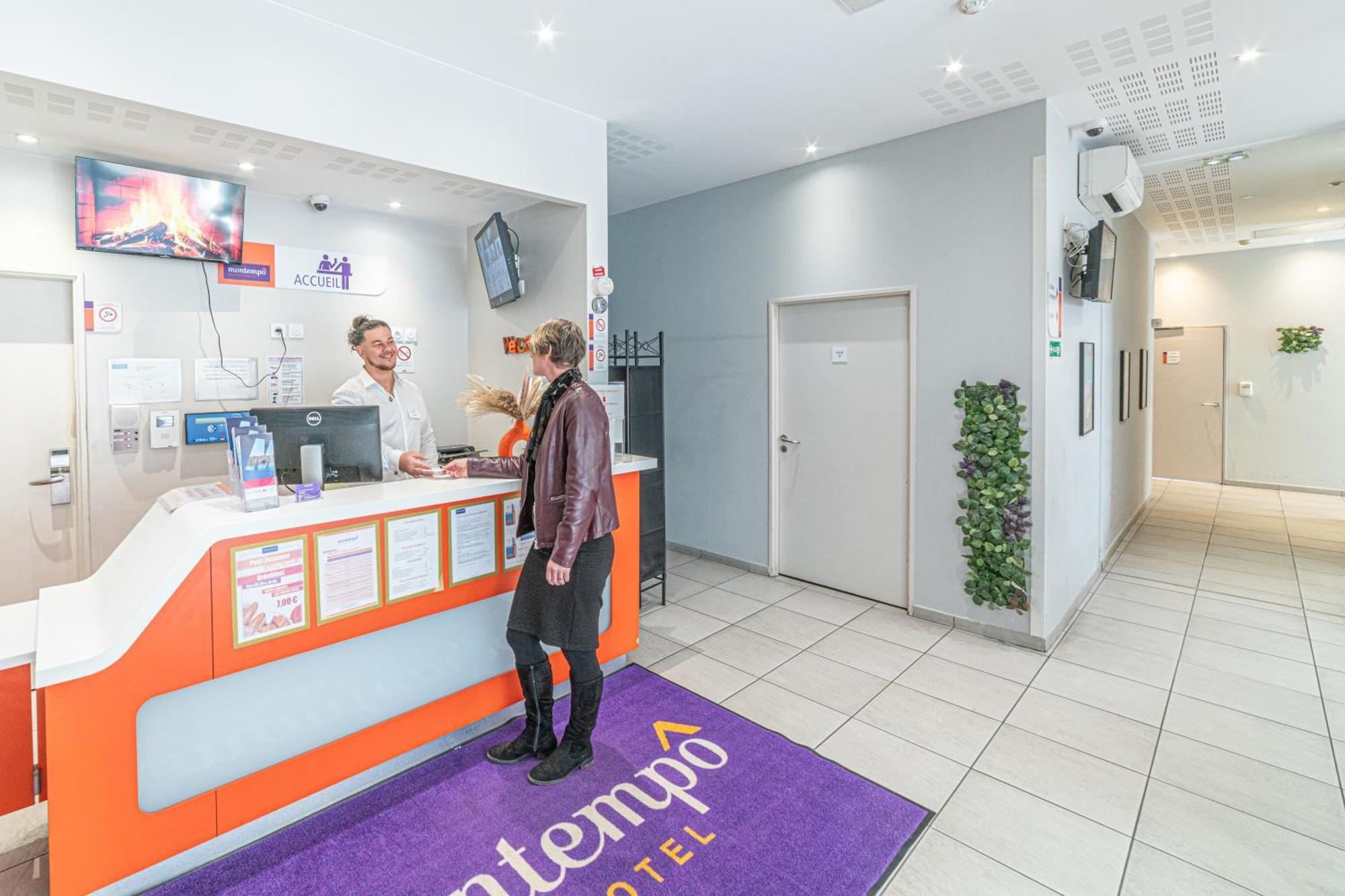 Montempo Apparthotel Marseille Centre Euromed Exteriör bild